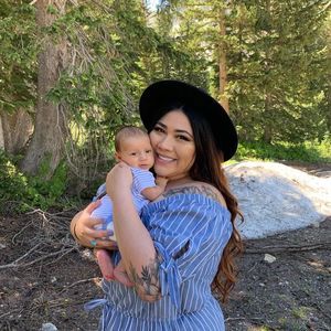 Meet your Posher, Camilla jade